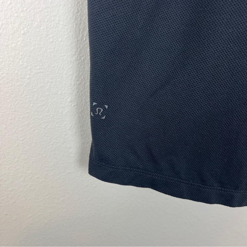 Lululemon T.H.E. Lined Short 9" Pique Mesh - Picture 4 of 5